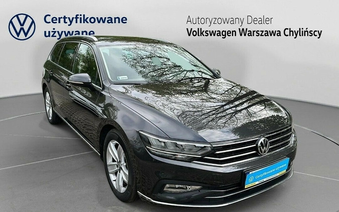 Volkswagen Passat cena 112900 przebieg: 107099, rok produkcji 2019 z Knurów małe 277